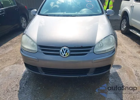 2007 Volkswagen Rabbit 4-Door z USA, uszkodzony, nr VIN WVWDR71K87W278085